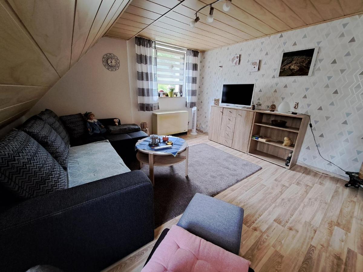 Ferienwohnung Sonja Mit Garten Und Freisitz Steinwiesen Ngoại thất bức ảnh